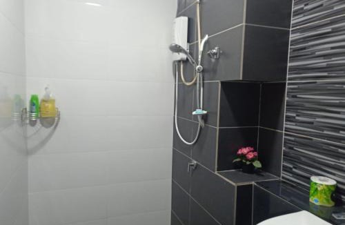 Central District Apartment | Hwayang