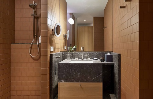 Melbourne Central Business District Hotel | Hyatt Centric Melbourne