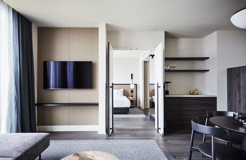 Scoresby Hotel | Hyatt Place Melbourne, Caribbean Park