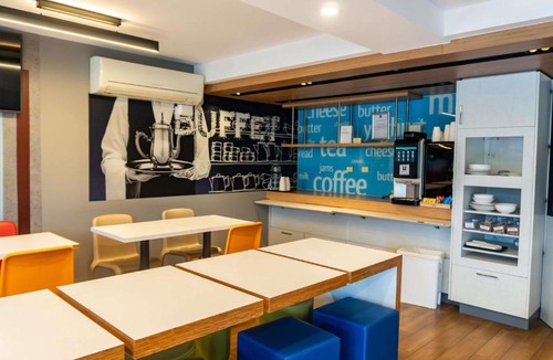 Melbourne Airport Hotel | ibis Budget - Melbourne Airport