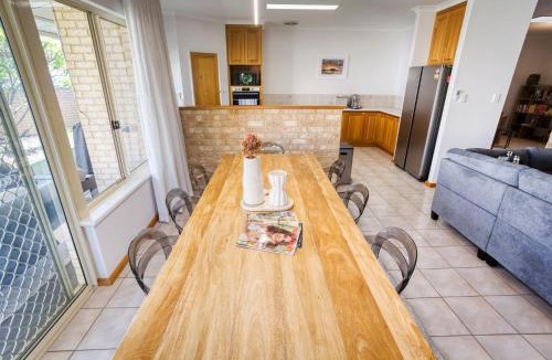 Geographe House | Ibis Rest Beach House