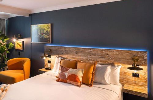Orange East Hotel | ibis Styles Orange