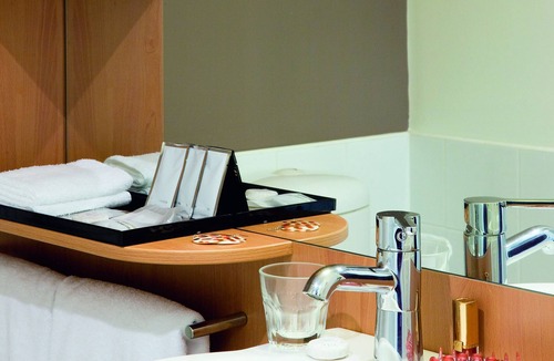 Darling Harbour Hotel | ibis Sydney Darling Harbour