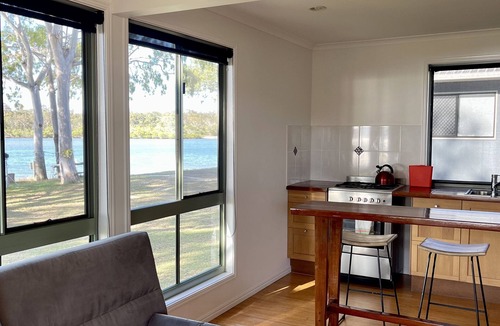 City of Maryborough House | Idyllic Island Escape With Seafaring Concierge/Stewart Island Fraser Coast