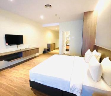 Taman Bukit Pantai Hotel | Imperial Regency Suites & Petaling Jaya