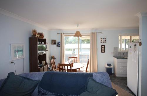 Manyana House | In Holiday Mode