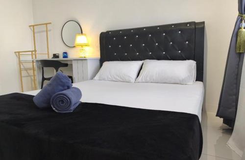 Kota Lama Kiri House | Inap kluster Alamanda