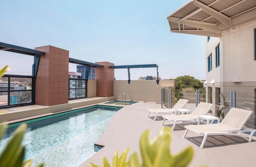 Brisbane Central Business District Apartment | Indigescapes River Views Brisbane Sleeps 6 Includes Carpark