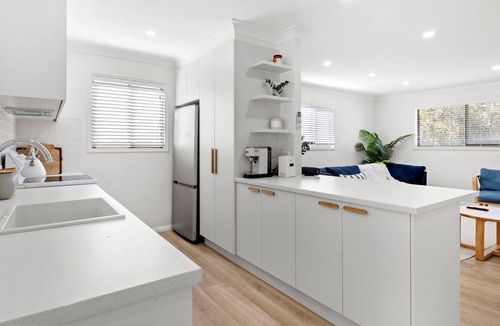 Callala Bay House | Indigo - Pet Friendly - 7 Mins Walk to Beach