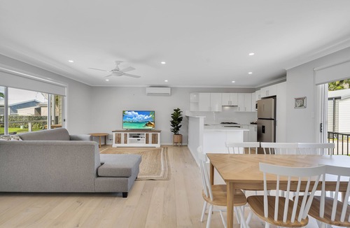 One Mile Other | Ingenia Holidays Middle Rock