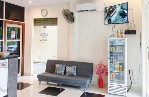 Durian Sebatang Hotel | Intanova Hotel