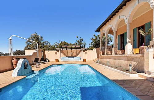 Pokolbin House | Iron Gate Estate - Pokolbin Hunter Valley