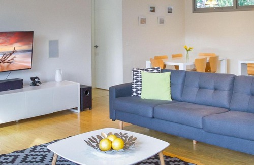 Smiths Beach House | Ironbark on Dolphin