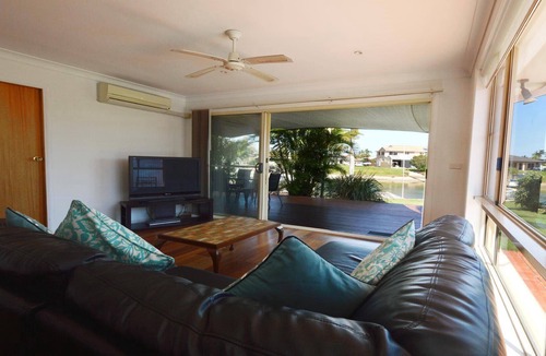 Yamba House | Irrawaddy Dream Yamba