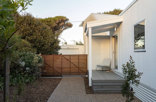 Surf Beach House | Island Beach Retreat