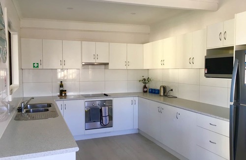 Kingscote House | Island Daydreamer at Kingscote