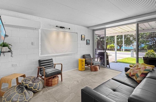 Arcadia Apartment | Island View Apt 1