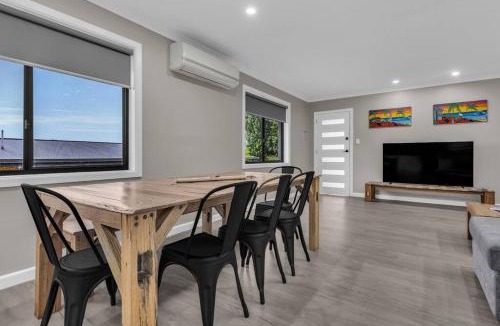 Eden House | JackEllie Lodge - Pets welcome