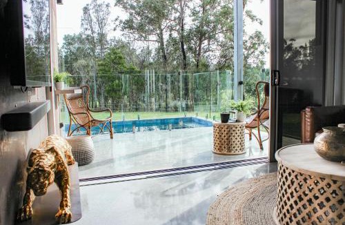 Mogo Villa | Jaguar Stay
