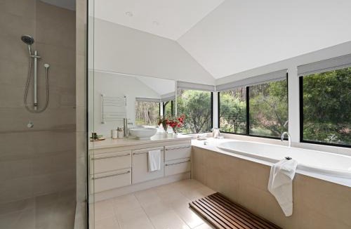 Rosa Glen Ski Chalet | Jarrah Grove Forest Retreat - Adults Only Luxury Chalet