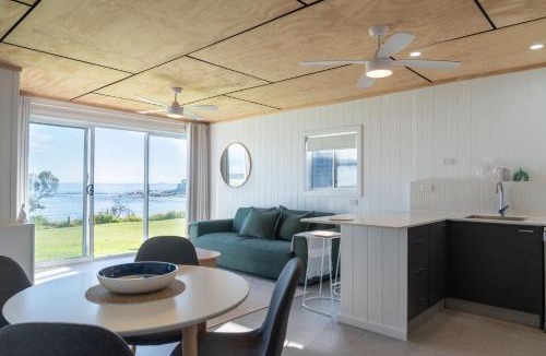 Arrawarra Headland House | Jim & Dots Beachside Escape