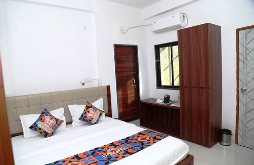 Pithampur Hotel | JMC HOTEL KIA INN