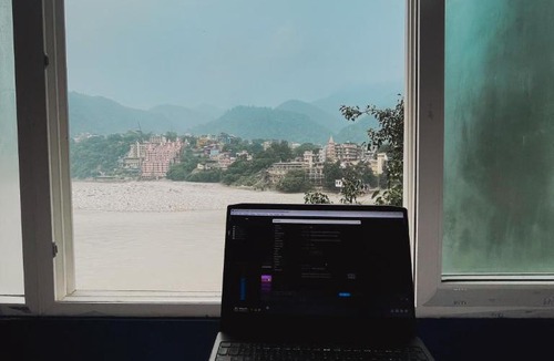 Rishikesh Hostel | Joey's By The Ganges