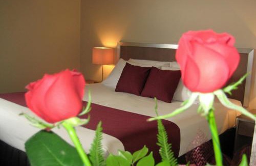 Hillcrest Hotel | Johnson Road Motel