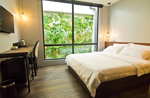Tetek Hotel | JonkeRED Heritage Hotel