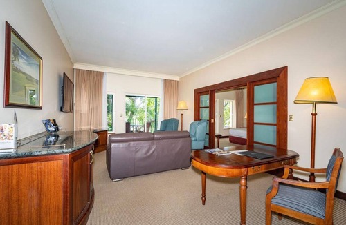 Connolly Hotel | Joondalup Resort