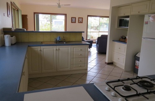 Middleton House | Juscruizin - Spacious relaxing house for Beach Getaway