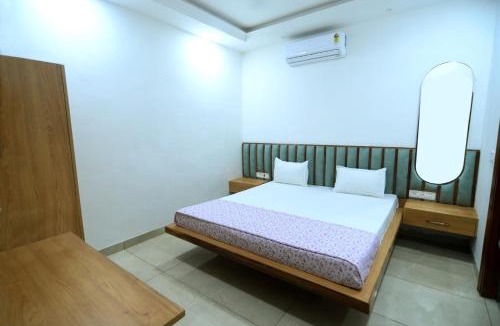 Patiala Hotel | K D Motels