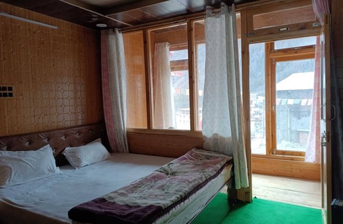 Chitkul Hotel | Kaas Home Stay