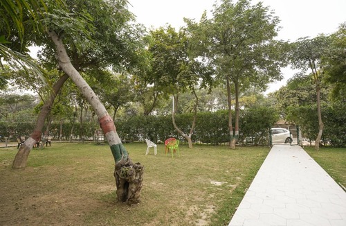 Greater Noida Hotel | Kaashvi Residency - Managed by Atithi House