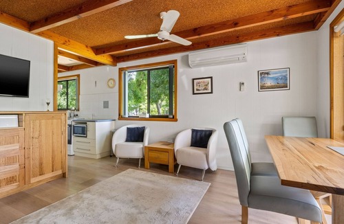 Bright Apartment | Kalamunda 6 - On the Rail Trail