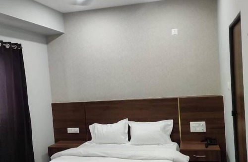 Sirsi Hotel | Kamadhenu Comforts