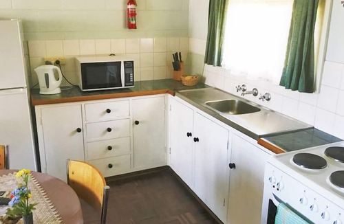 Kingscote Apartment | Kangaroo Island Accommodation - Karl's Sanctuary