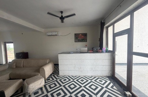 Dudu Hotel | Kanha place