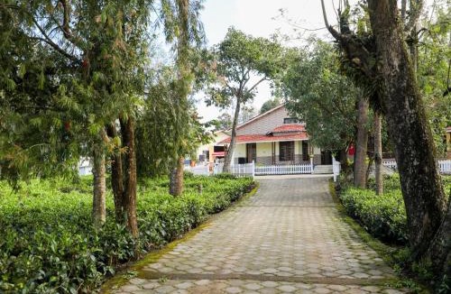 Khattalwada Bed & Breakfast | Karuniagiri Guest House