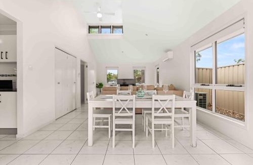 Huskisson House | Keppel Retreat Huskisson by Experience Jervis Bay
