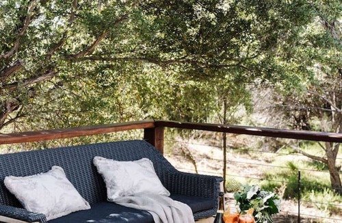 Aldinga Beach House | Kestrels Nest - a luxurious couples retreat