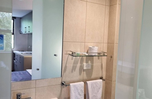 Kew Apartment | Kew Comfy Studio - free parking