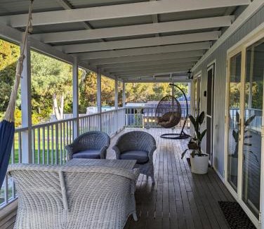 Brisbane Waterfront House | Kiarabilli on Moreton