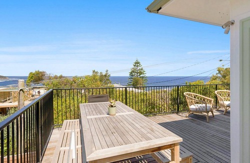 Killcare House | Killcare Beach View by HolidayCo.