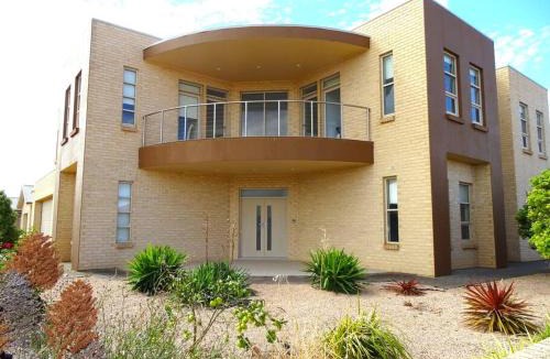 Moonta Bay House | Kinroc House
