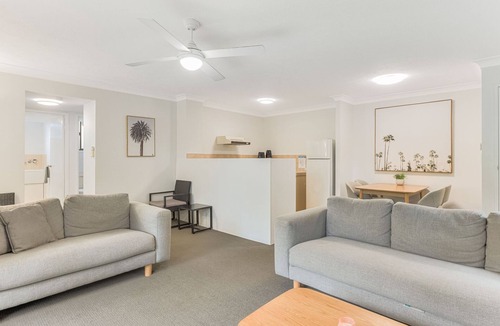 Coolangatta Apartment | Kirra Belle 1 - Central Kirra - Pet Friendly!