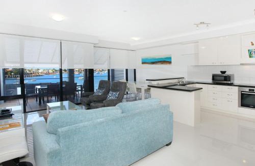 Mooloolaba Apartment | Kirribilli 13