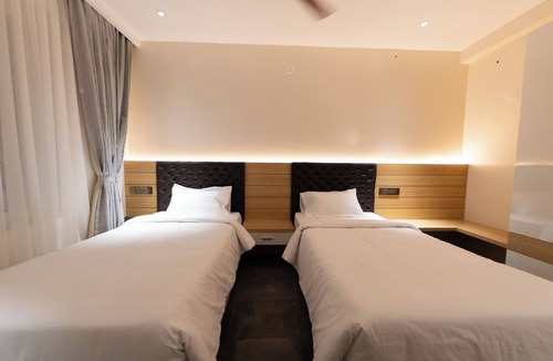 Dharmapuri Hotel | kkk Sivam Residency