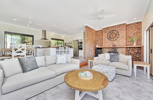 North Rothbury House | Kookaburra Range