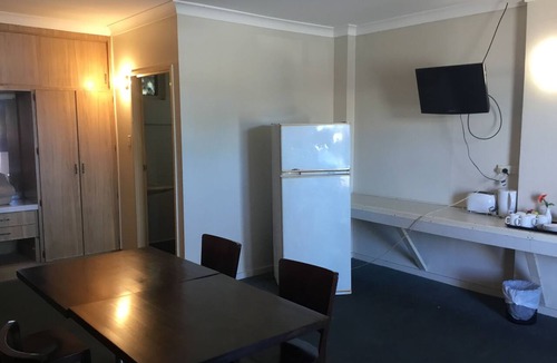 North Mackay Hotel | Kooyong Hotel